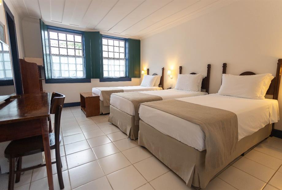 superior triplo twin.jpg