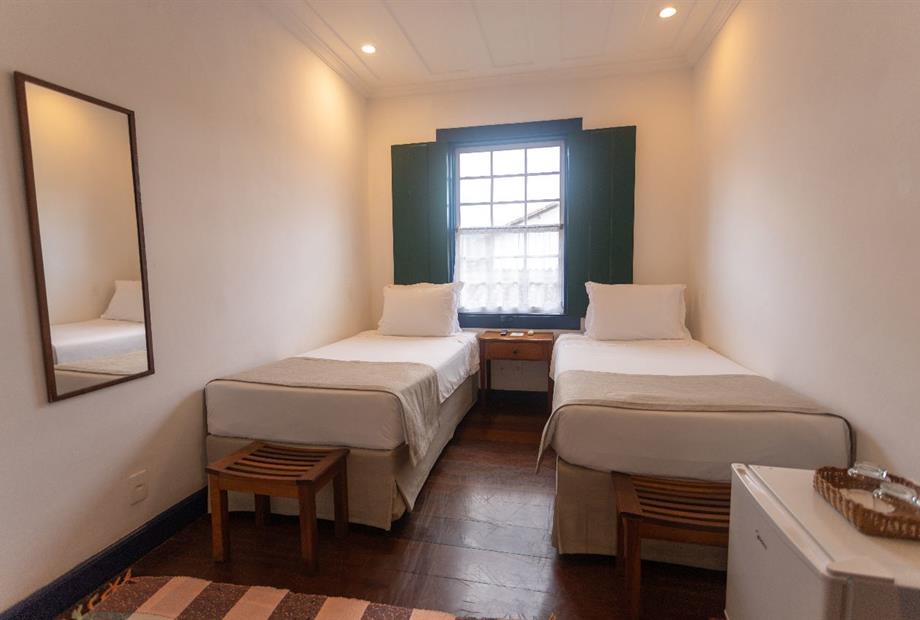 suite familiar quarto de solteiro .jpg