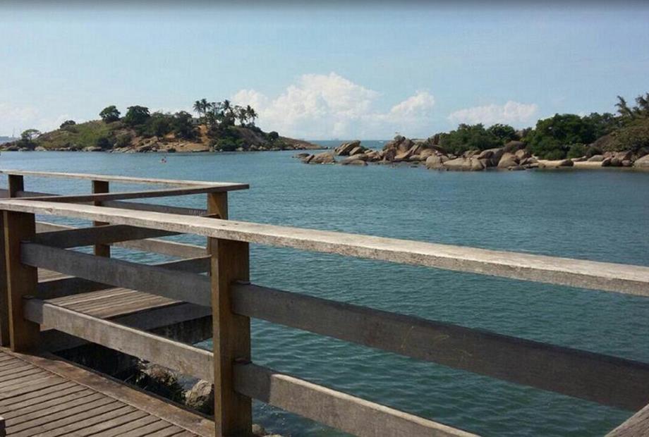 Píer de Iemanjá.jpg