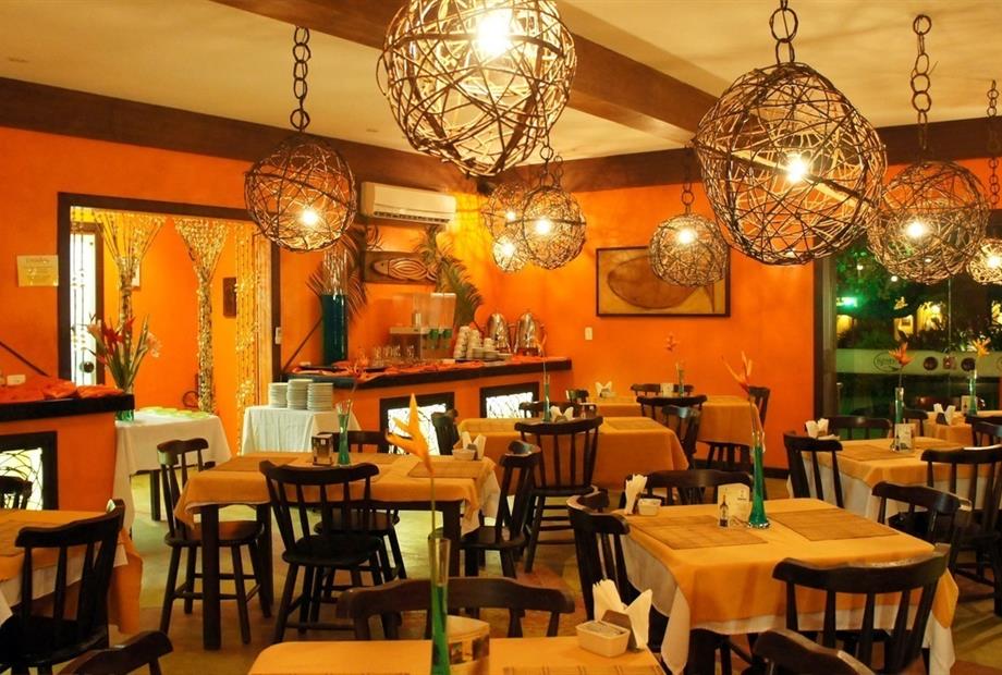 Hotel Aconchego - restaurante 01.jpg