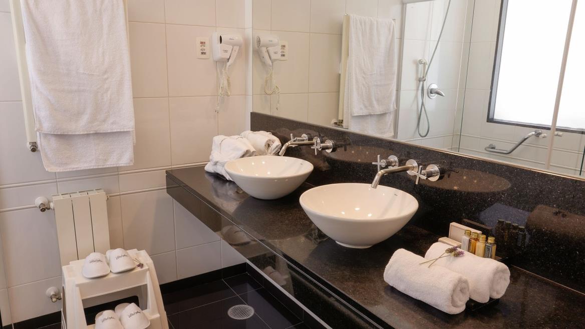 hotel-vila-inglesa-banheiro_std_sup-51.jpg