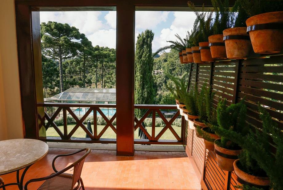 hotelvila-inglesa_vista_jardim_luxo (4)-43.jpg