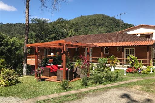 WhatsApp Image 2019-08-27 at 13.32.07.jpeg