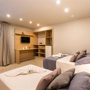 QUARTO TRIPLO ECONOMICO (06)
