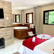 Suíte Deluxe com Hidromassagem  (10)