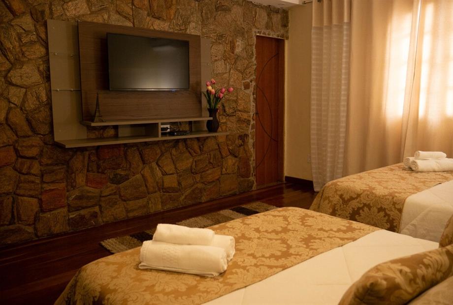 Pousada Recanto de Moriá.jpg