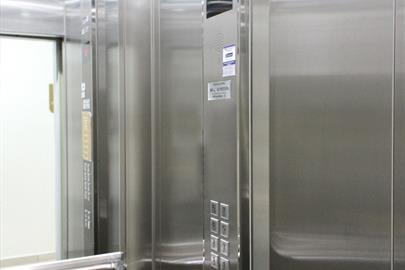Hotel efapi center elevador.jpg