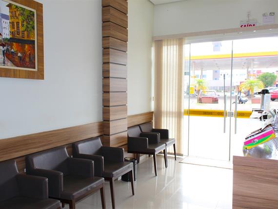 Hotel efapi center recepção3.jpg