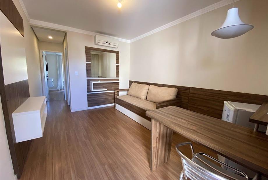 sala superior piscina.jpg