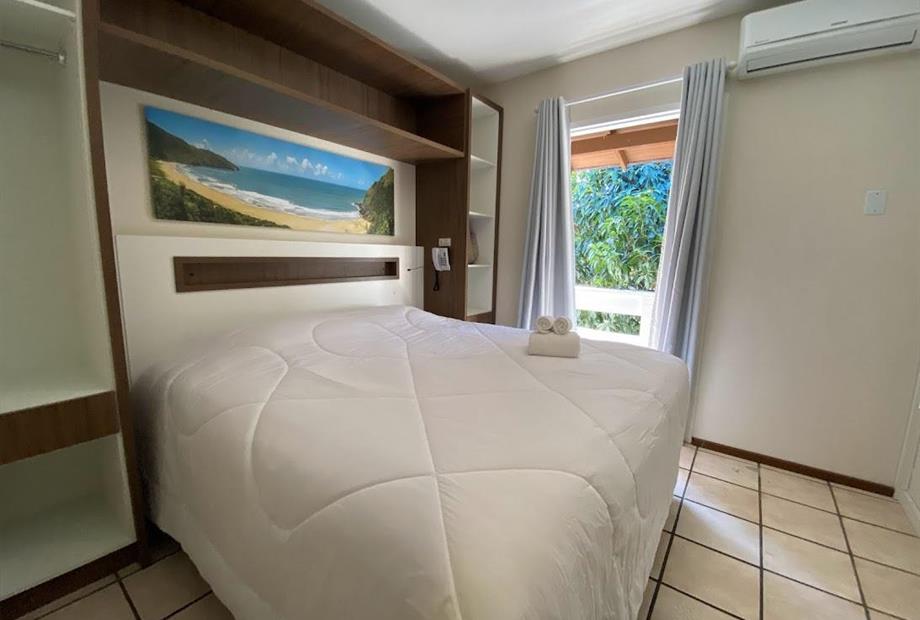 quarto sup jardim.jpg