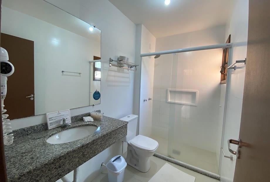 banheiro cjhalé.jpg