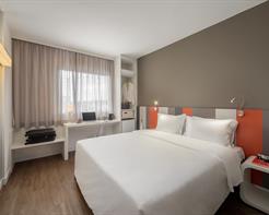 Luxo Casal - 1 Cama Queen