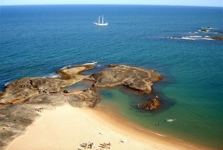 Praia do namorados 1.jpg