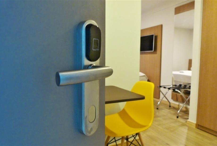 EXECUTIVO ENTRADA 1.jpg