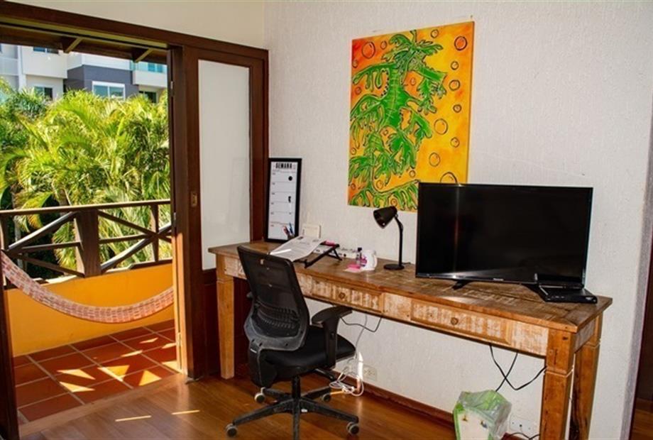 work station close COMPACTA.jpg