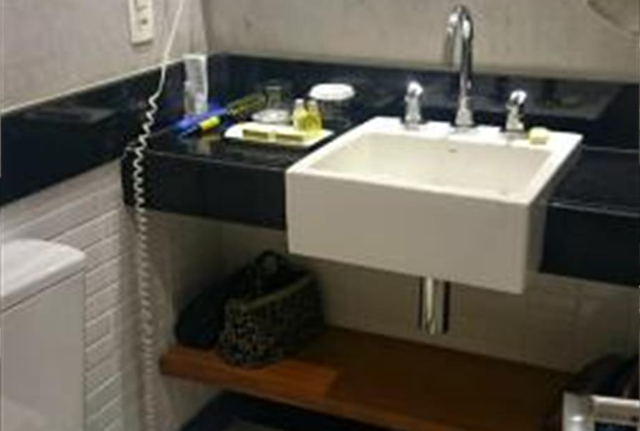 omnibees 19 banheiro standard.jpg