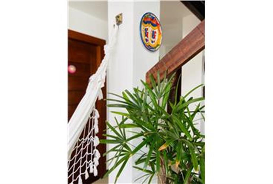 ARTE DORA REUTHER/ CORREDOR