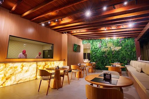 whatsapp image 2025-03-12 at 11.47.36.jpeg