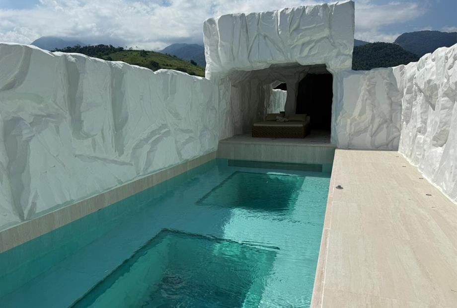 mykonos plus 10.jpeg