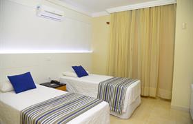 Apartamento Duplo - 2 camas solteiro do JVA Fênix Hotel