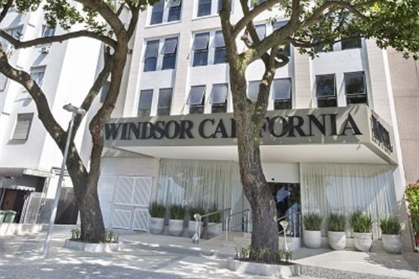Photo 15 of Windsor California Copacabana