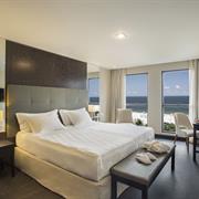 SUPERIOR EXECUTIVO COM CAMA CASAL