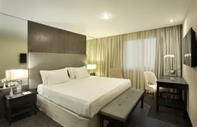 STANDARD WITH DOUBLE BED of Windsor California Copacabana