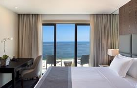 EXECUTIVE SUITE of Windsor California Copacabana
