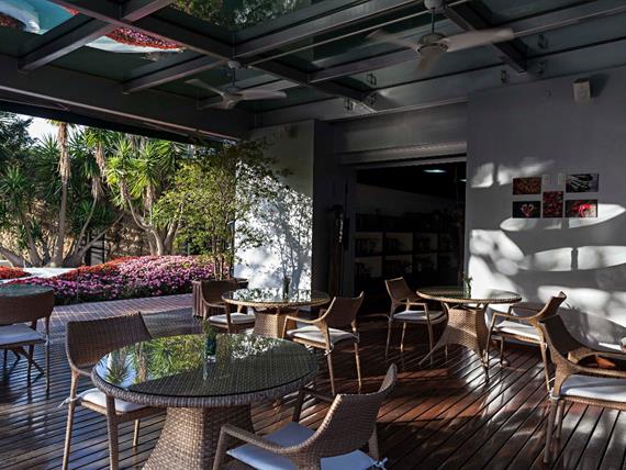 whatsapp image 2021-12-06 at 19.46.23(7).jpeg