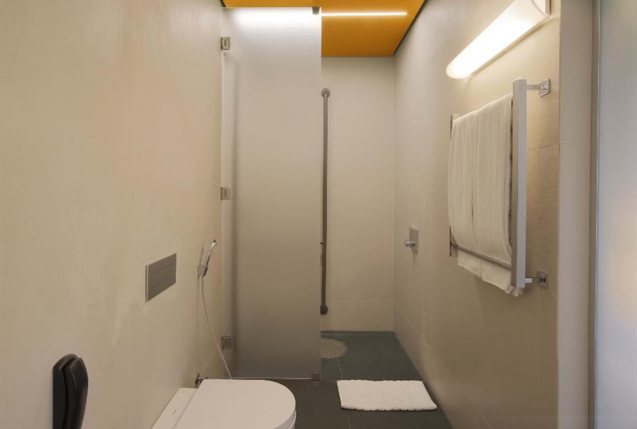 whatsapp image 2021-12-06 at 16.51.52(1).jpeg