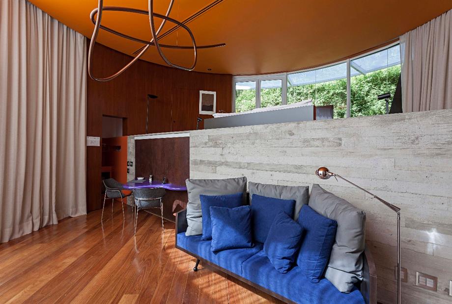 whatsapp image 2021-12-06 at 17.44.19(2).jpeg