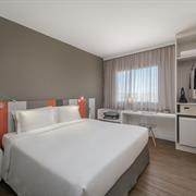 Luxo Casal - 1 Cama Queen