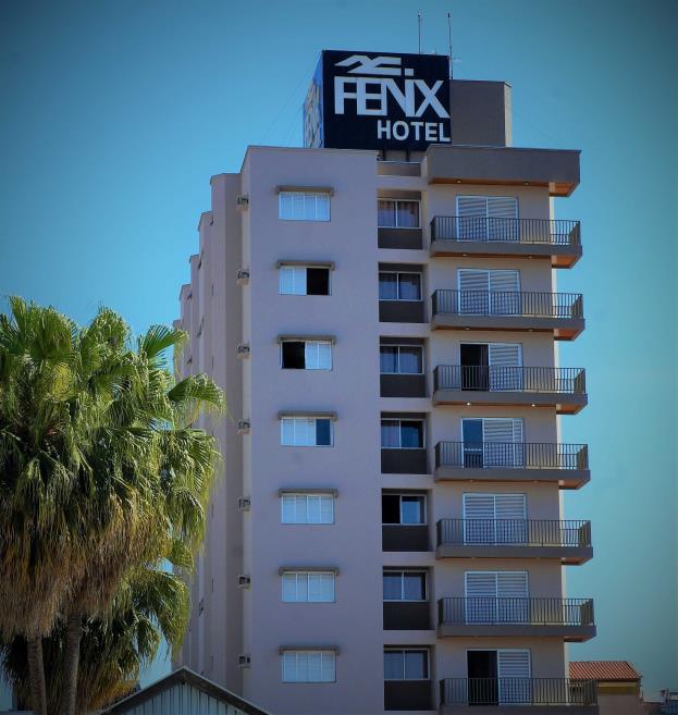 HOTEL FRENTE COMPACTADA.jpg