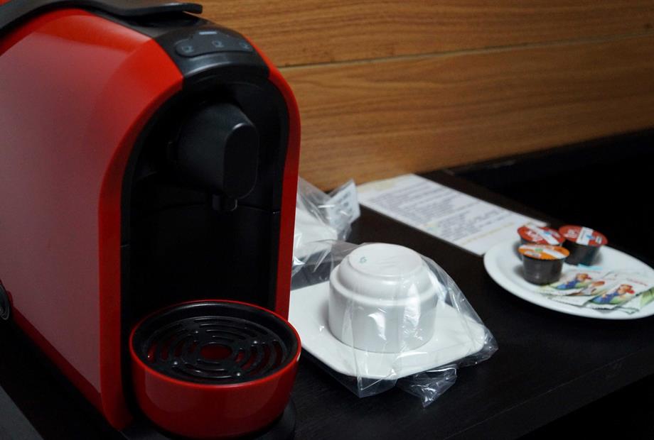 CAFETEIRA - COMPACTADA.JPG