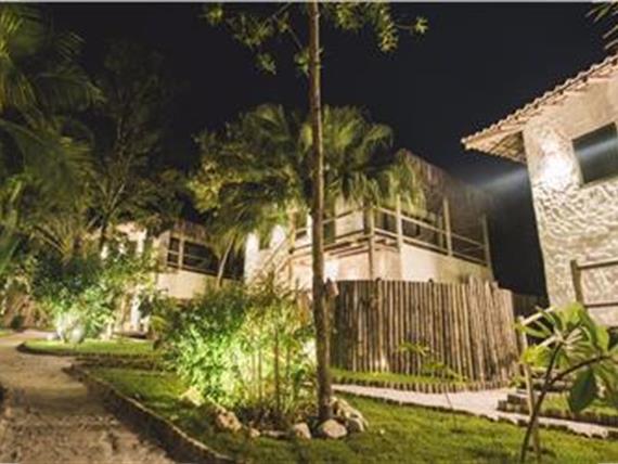 Area externa luxo terrea e superior 