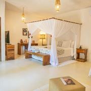 Suite Luxo Térreo com Varanda