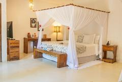 Suite Luxo Térreo com Varanda