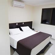 Double Room (1 cama box casal Queen size)