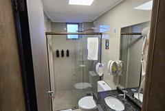 Triplo Luxo (3 camas box solteiro)