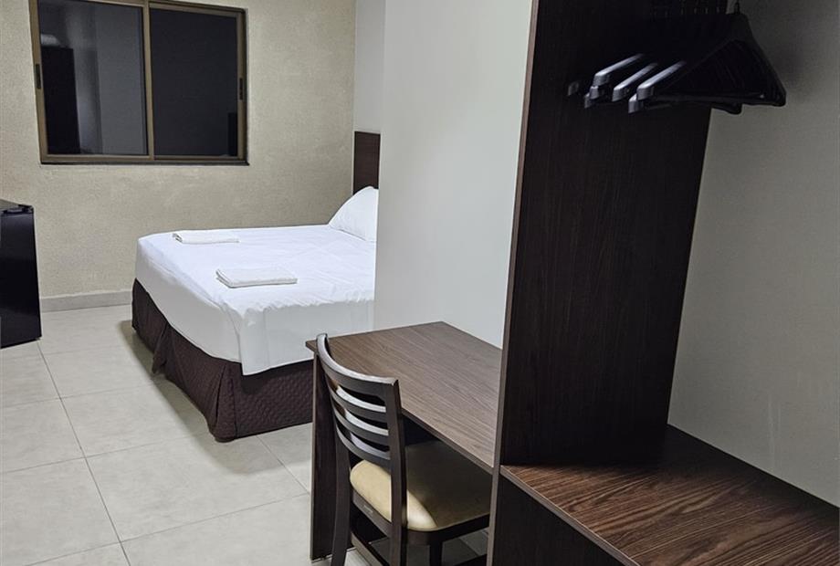 dbl - quarto e cama1.jpg