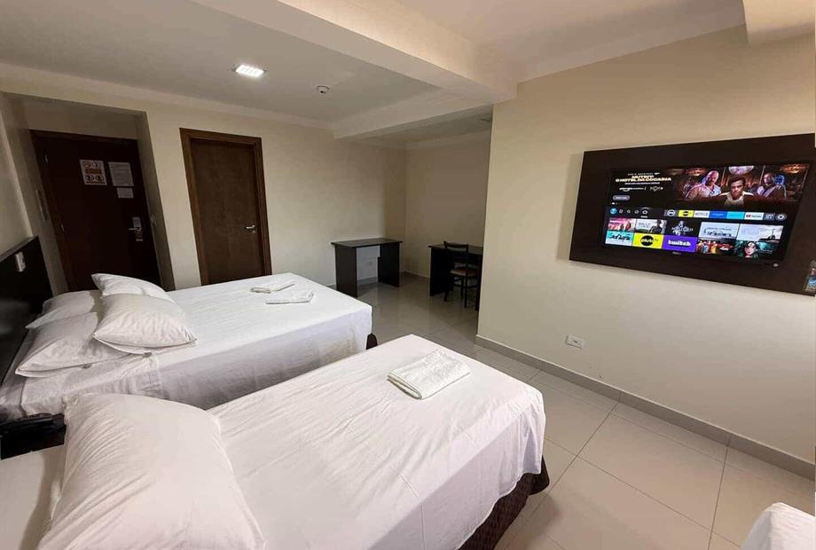 quadruple tx e mesa trabalho.jpg