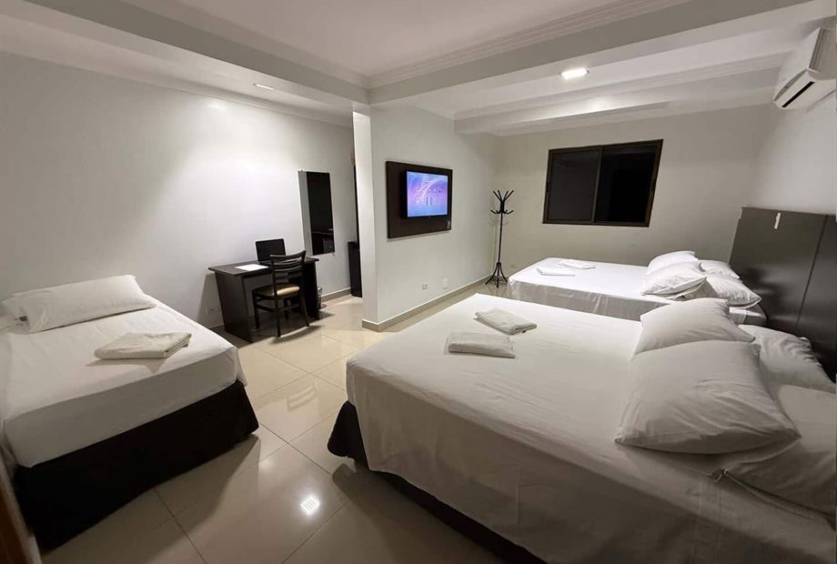 familia executivo inteiro.jpg