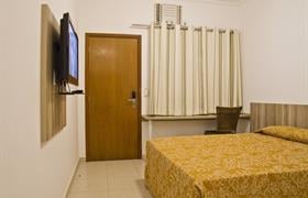 Standard casal do Éden Park Hotel