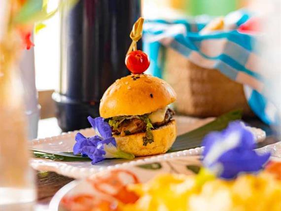 whatsapp image 2024-05-21 at 09.23.41 (2).jpeg