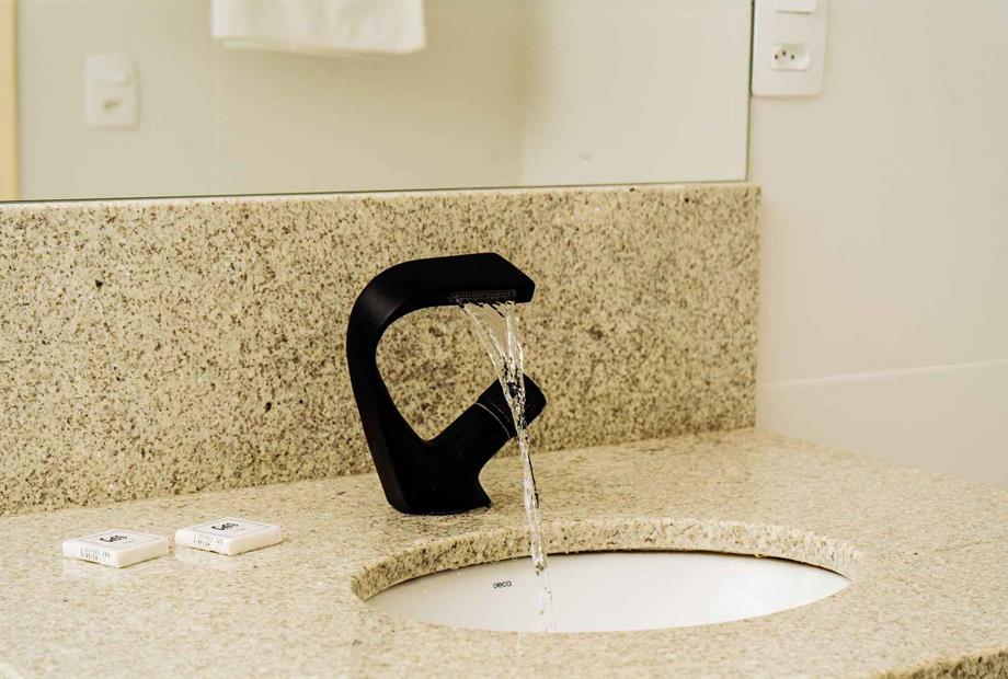 quarto 201-7_11zon.jpg