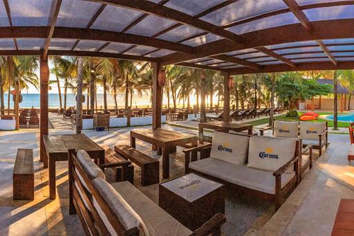 DURO BEACH - RESTAURANT (9).jpg