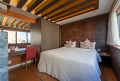 Suite La Cave