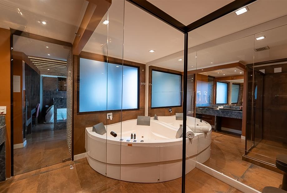 - suite la cave (15).jpg