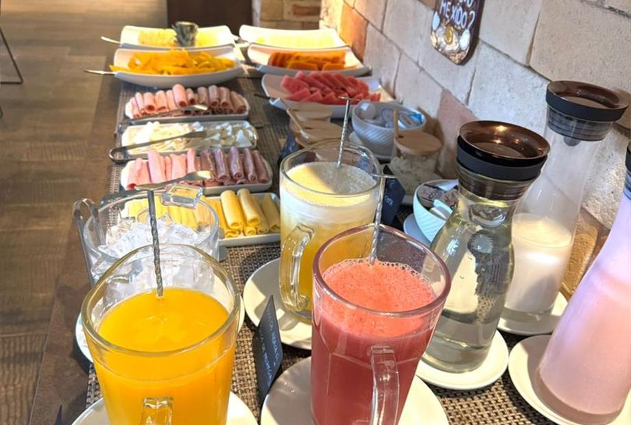 whatsapp image 2024-09-30 at 10.22.40 (1).jpeg