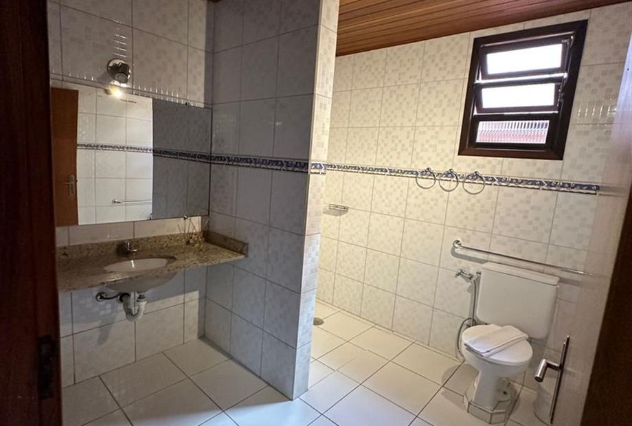 whatsapp image 2023-05-18 at 15.53.01.jpeg